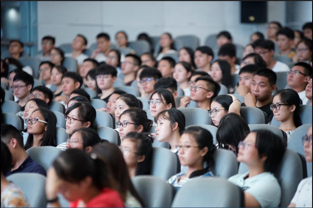 yl23455永利官网召开2017级新生大会